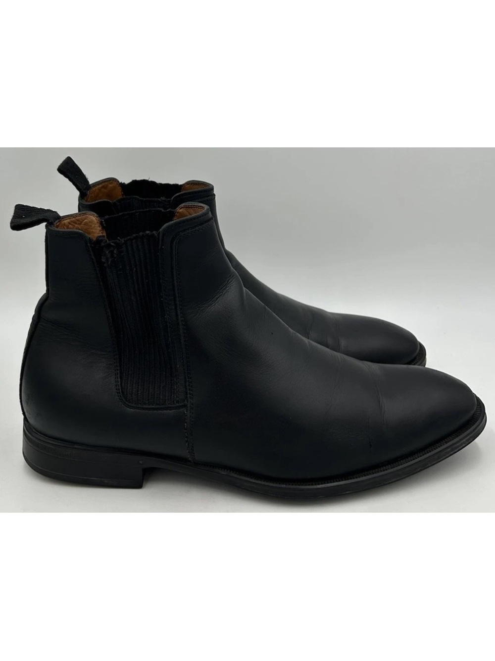 Aquatalia Adrian Chelsea Boots Black Leather Mens Size 9 US